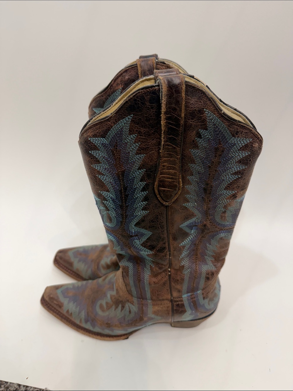 Corral Women’s Full Stitch cowgirl boots brown turquoise size 7M.